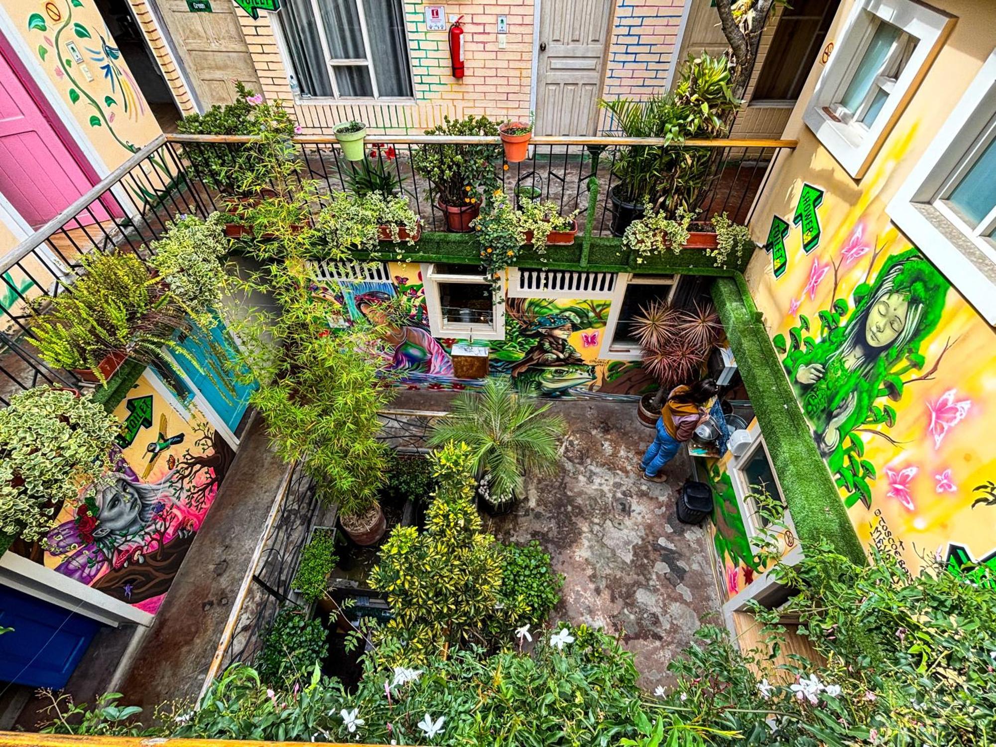 The Secret Garden Pansiyon Quito Dış mekan fotoğraf