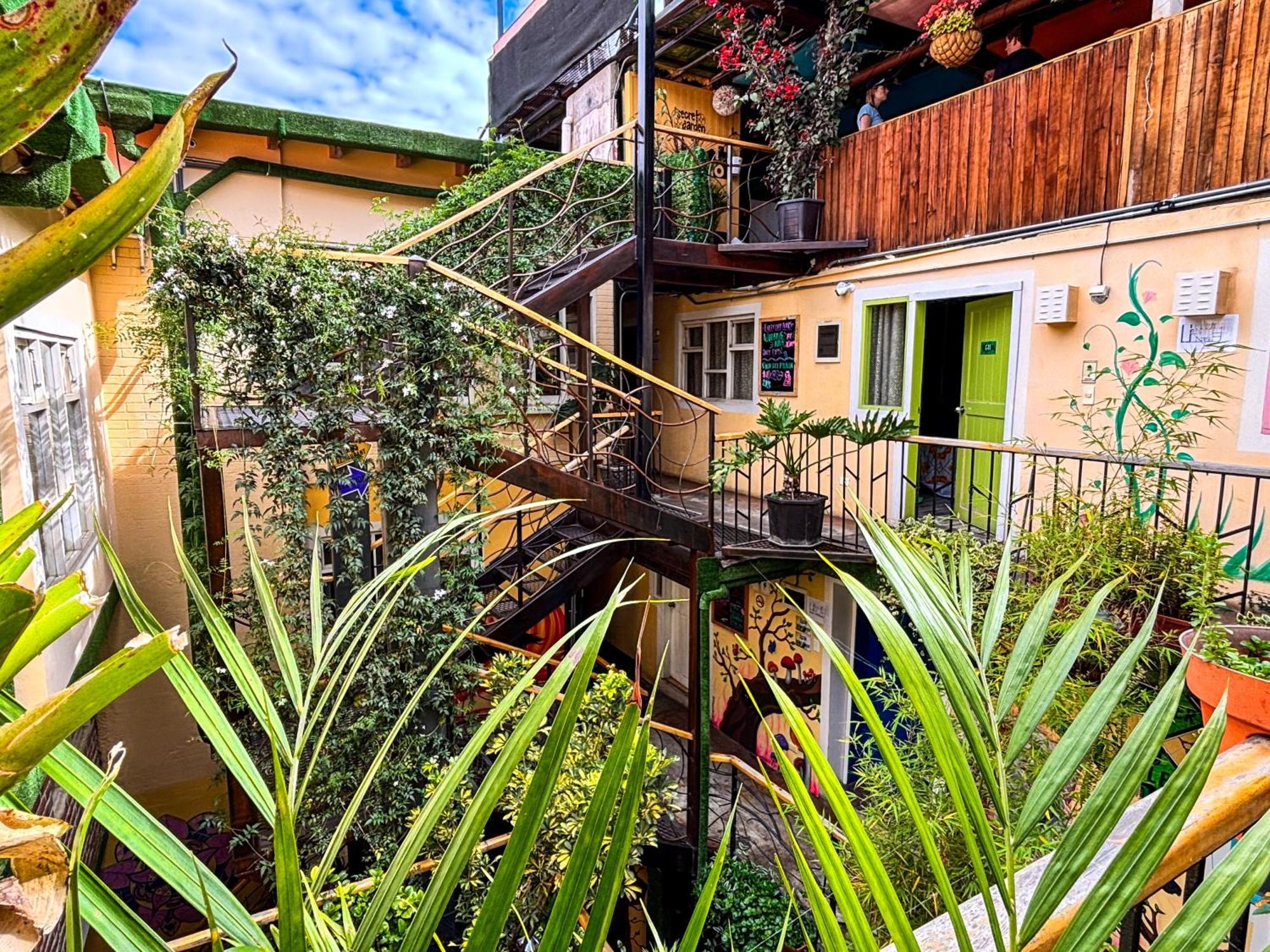 The Secret Garden Pansiyon Quito Dış mekan fotoğraf